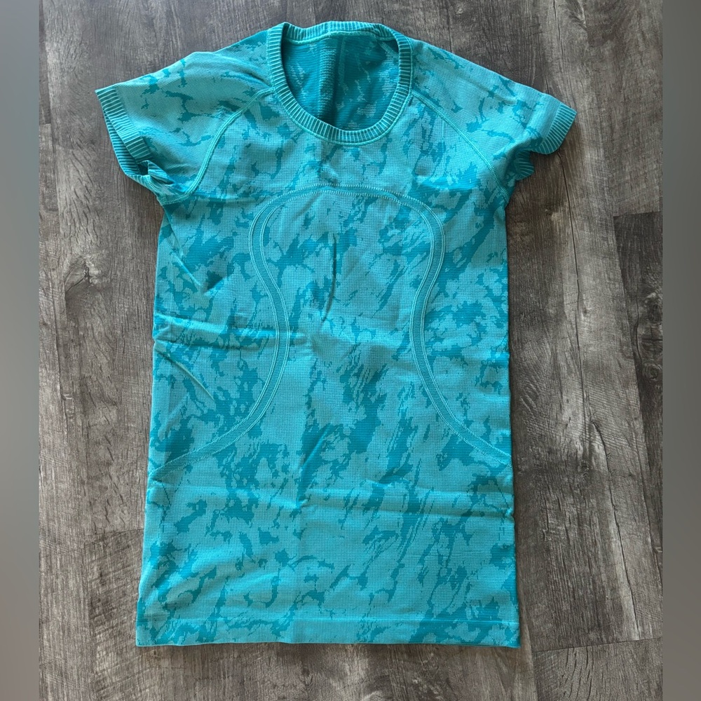 Lululemon 6